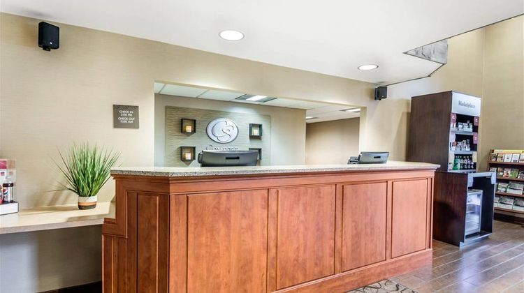 Comfort Suites at Par 4 Resort Lobby