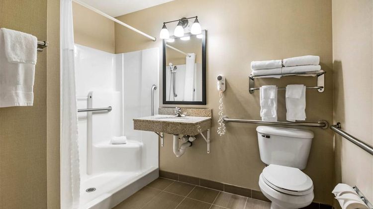 Comfort Suites at Par 4 Resort Room