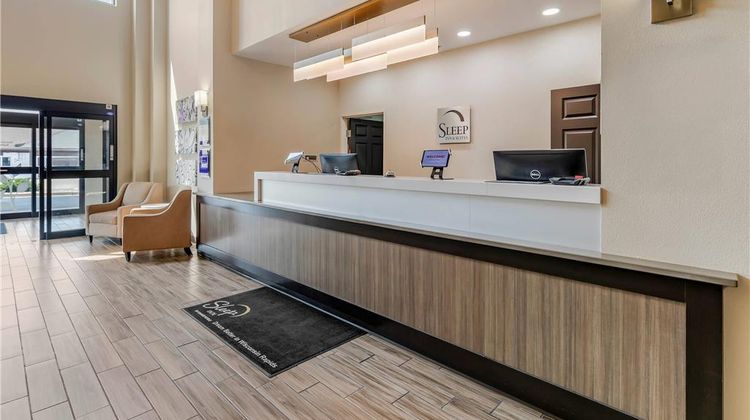Sleep Inn and Suites Wisconsin Rapids Lobby