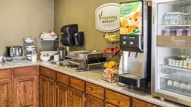 Sleep Inn and Suites Wisconsin Rapids Restaurant