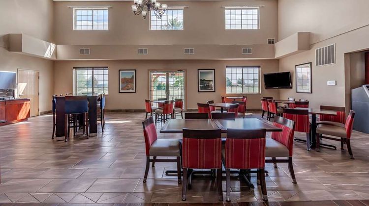 Comfort Suites Delavan-Lake Geneva Area Restaurant
