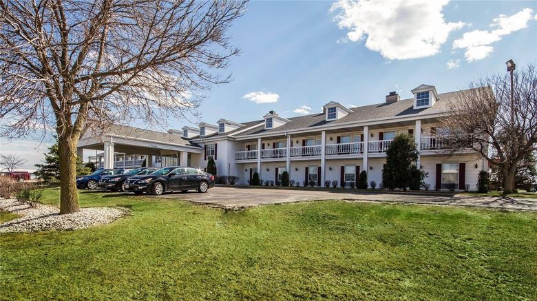 <b>Comfort Inn Exterior</b>. Images powered by <a href="https://iceportal.shijigroup.com/" title="IcePortal" target="_blank">IcePortal</a>.