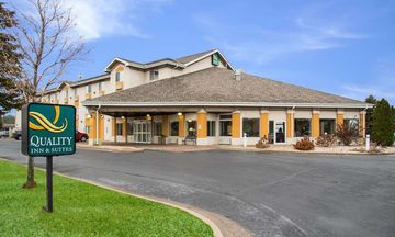 Quality Inn and Suites Menomonie