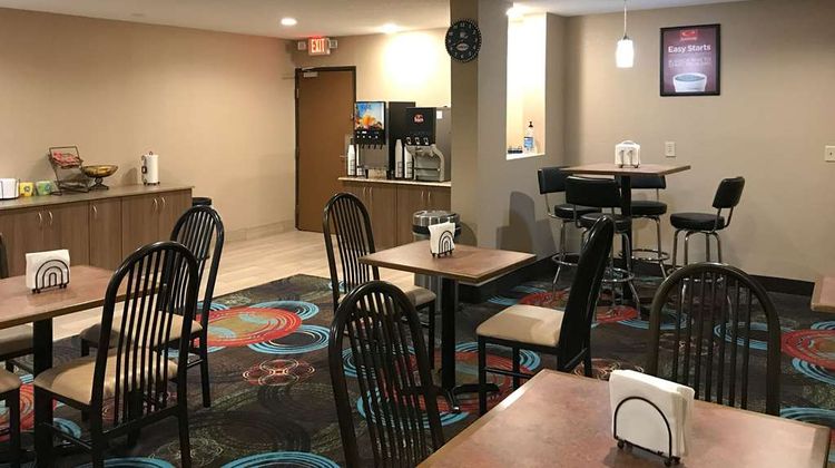 Econo Lodge La Crosse North Restaurant