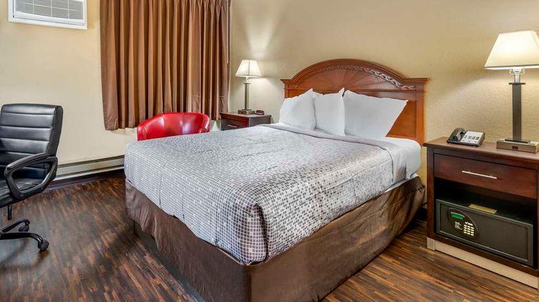 <b>Econo Lodge La Crosse North Room</b>. Images powered by <a href="https://iceportal.shijigroup.com/" title="IcePortal" target="_blank">IcePortal</a>.