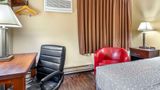 Econo Lodge La Crosse North Room
