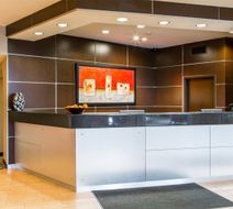 Cambria hotel & suites Appleton Lobby