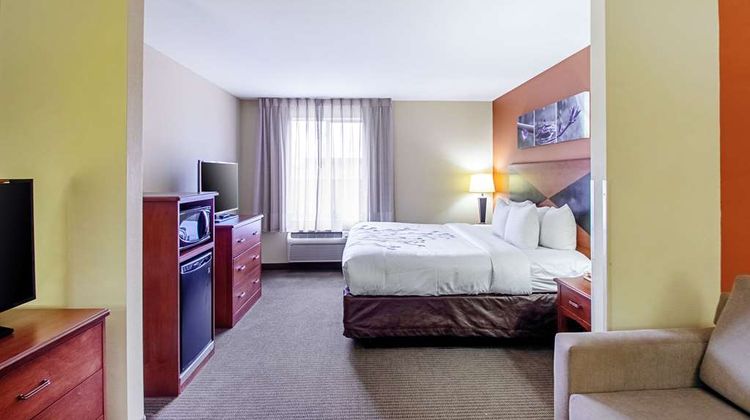 Sleep Inn & Suites Suite