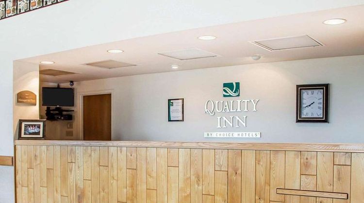 Quality Inn Rhinelander Lobby