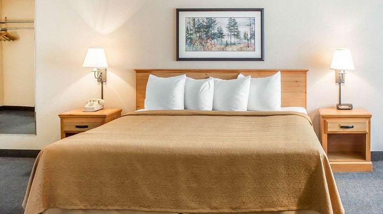 Quality Inn Rhinelander Suite