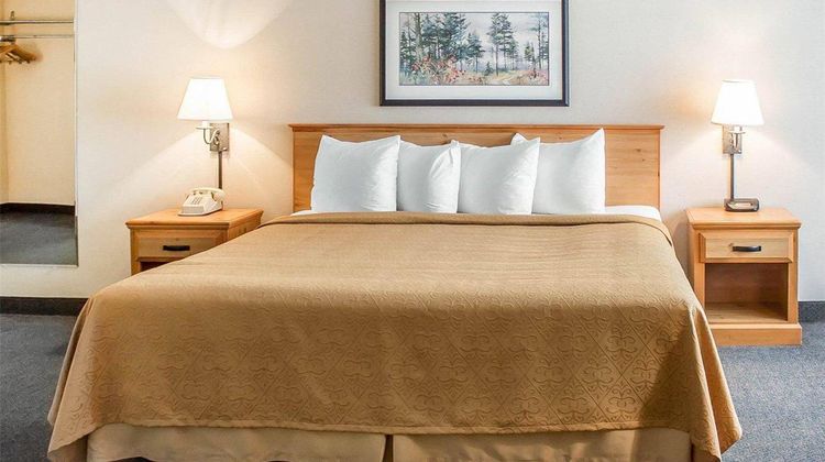 Quality Inn Rhinelander Suite