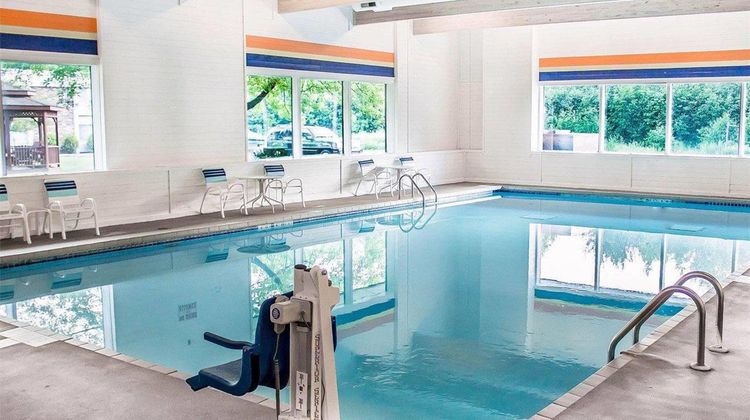 Quality Inn Rhinelander Pool