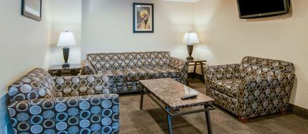 Quality Inn, Green Bay Lobby