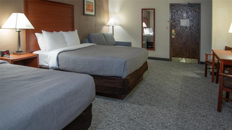 <b>Quality Inn, Green Bay Room</b>. Images powered by <a href="https://iceportal.shijigroup.com/" title="IcePortal" target="_blank">IcePortal</a>.