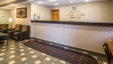 Quality Inn & Suites Marinette Lobby