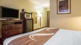 Quality Inn & Suites Marinette Room