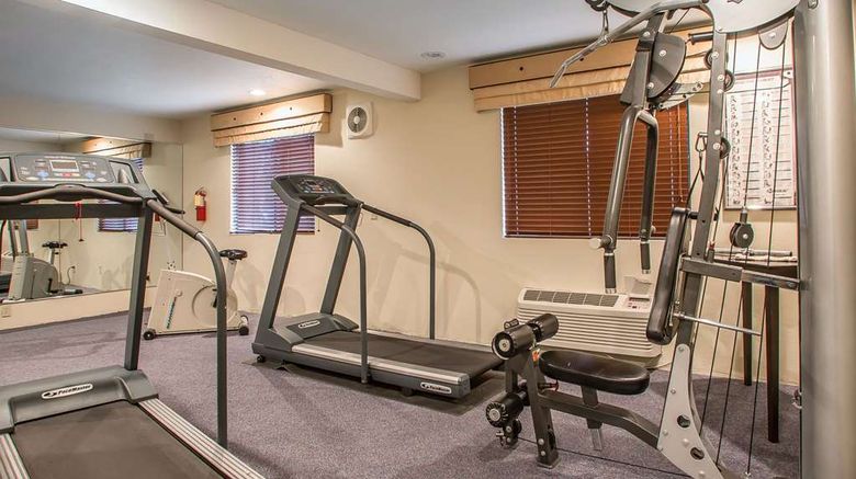 <b>Quality Inn & Suites Marinette Health</b>. Images powered by <a href="https://iceportal.shijigroup.com/" title="IcePortal" target="_blank">IcePortal</a>.