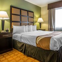 Quality Inn & Suites Marinette
