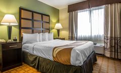 Quality Inn & Suites Marinette
