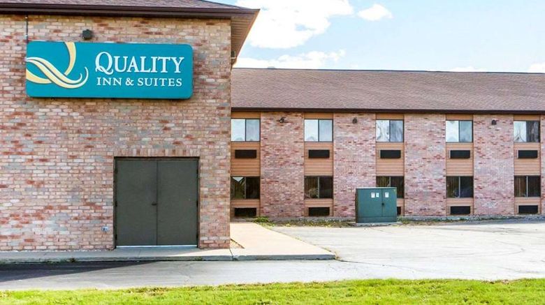 <b>Quality Inn & Suites Exterior</b>. Images powered by <a href="https://iceportal.shijigroup.com/" title="IcePortal" target="_blank">IcePortal</a>.