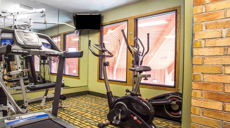 <b>Quality Inn & Suites Health</b>. Images powered by <a href="https://iceportal.shijigroup.com/" title="IcePortal" target="_blank">IcePortal</a>.