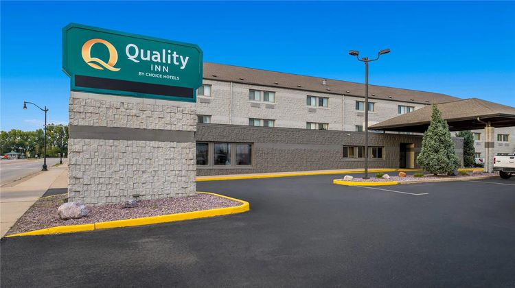 Quality Inn La Crosse North Exterior