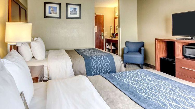 Comfort Inn & Suites Grafton Room
