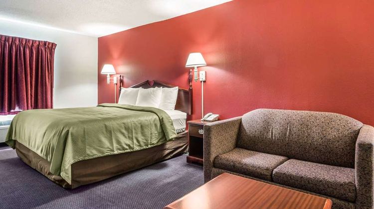Quality Inn Redgranite Room