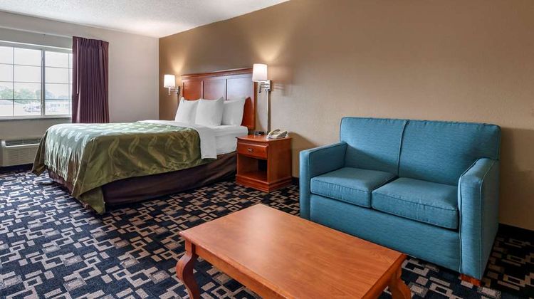 Quality Inn Redgranite Suite