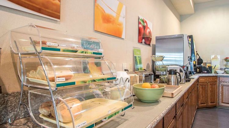 Quality Inn & Suites Restaurant