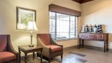 Quality Inn & Suites Lobby