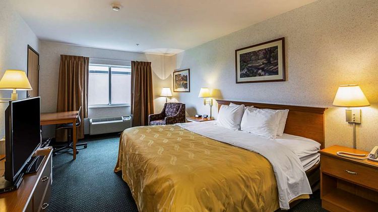 Quality Inn Belmont Room