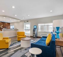 Quality Inn & Suites Wisconsin Dells Lobby