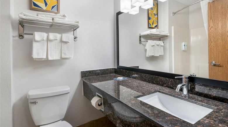 <b>Quality Inn & Suites Wisconsin Dells Room</b>. Images powered by <a href="https://iceportal.shijigroup.com/" title="IcePortal" target="_blank">IcePortal</a>.