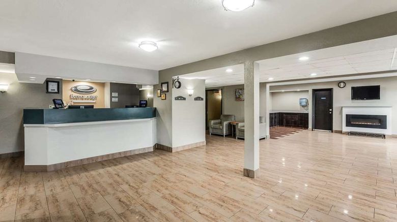 <b>Econo Lodge Lobby</b>. Images powered by <a href="https://iceportal.shijigroup.com/" title="IcePortal" target="_blank">IcePortal</a>.