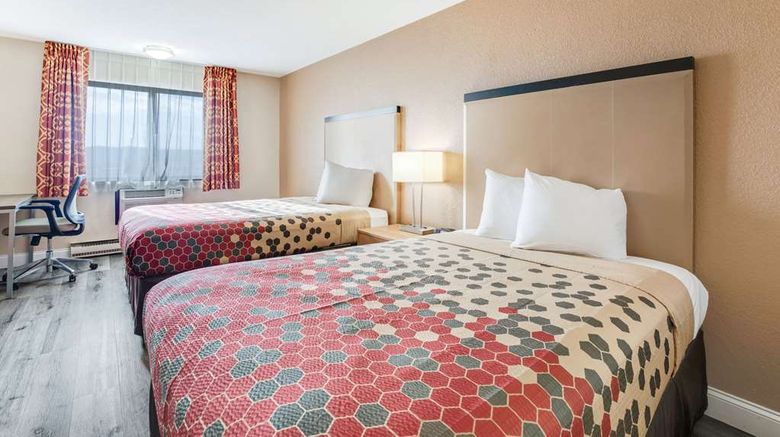 <b>Econo Lodge Room</b>. Images powered by <a href="https://iceportal.shijigroup.com/" title="IcePortal" target="_blank">IcePortal</a>.