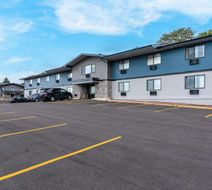 Econo Lodge Exterior