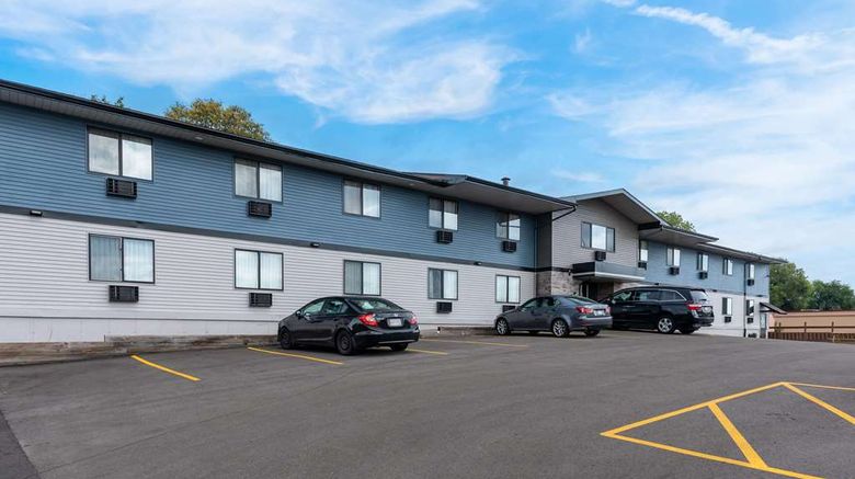 <b>Econo Lodge Exterior</b>. Images powered by <a href="https://iceportal.shijigroup.com/" title="IcePortal" target="_blank">IcePortal</a>.
