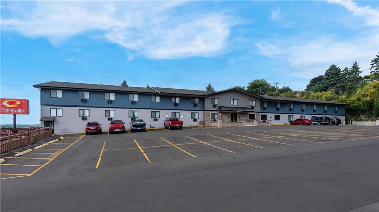 Econo Lodge Exterior