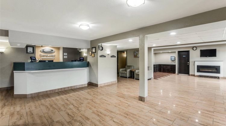 Econo Lodge Lobby