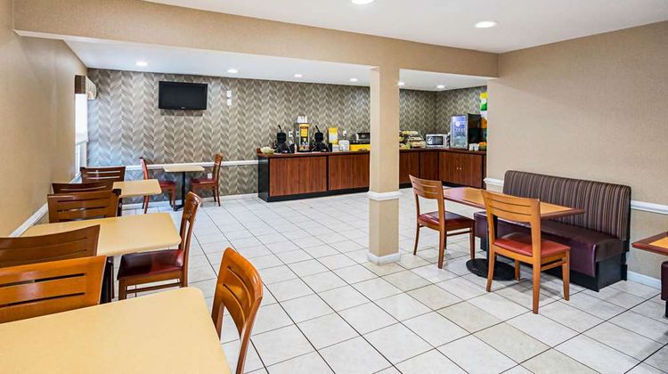 Quality Inn Fairmont Restaurant