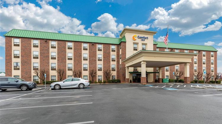 Comfort Inn Aikens Center Exterior