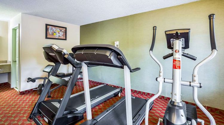 Econo Lodge Huntington Health