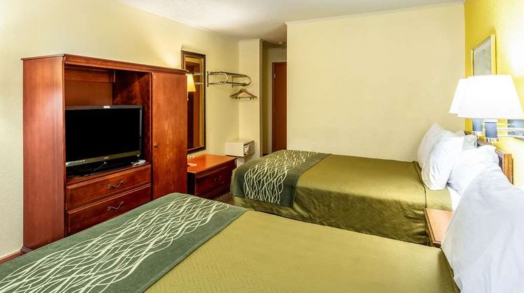 Econo Lodge Morgantown Room