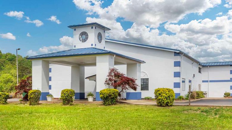 <b>Quality Inn Ripley Exterior</b>. Images powered by <a href="https://iceportal.shijigroup.com/" title="IcePortal" target="_blank">IcePortal</a>.