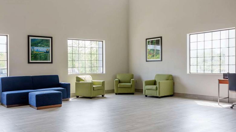 <b>Quality Inn Ripley Lobby</b>. Images powered by <a href="https://iceportal.shijigroup.com/" title="IcePortal" target="_blank">IcePortal</a>.