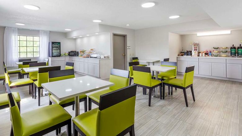 <b>Quality Inn Ripley Restaurant</b>. Images powered by <a href="https://iceportal.shijigroup.com/" title="IcePortal" target="_blank">IcePortal</a>.