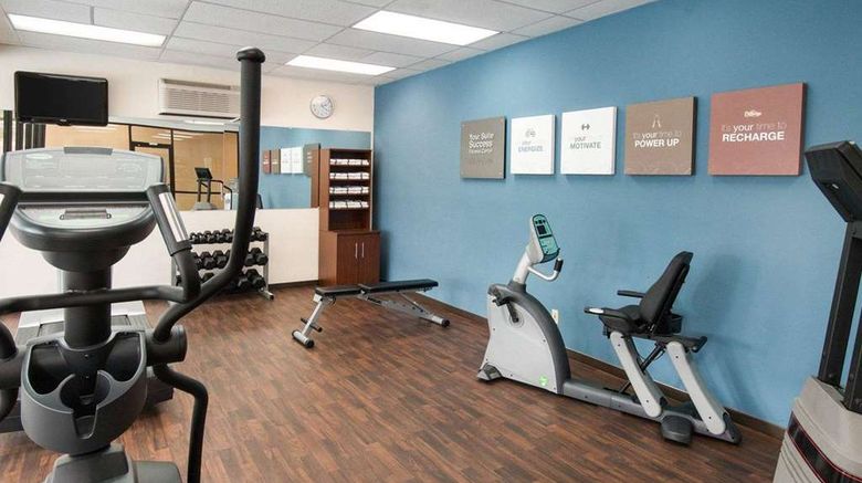 <b>Comfort Suites Parkersburg South Health</b>. Images powered by <a href="https://iceportal.shijigroup.com/" title="IcePortal" target="_blank">IcePortal</a>.