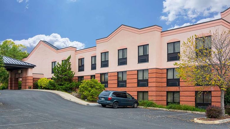 <b>Quality Inn & Suites Kearneysville Exterior</b>. Images powered by <a href="https://iceportal.shijigroup.com/" title="IcePortal" target="_blank">IcePortal</a>.