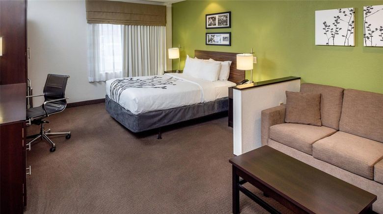 <b>Sleep Inn Suite</b>. Images powered by <a href="https://iceportal.shijigroup.com/" title="IcePortal" target="_blank">IcePortal</a>.
